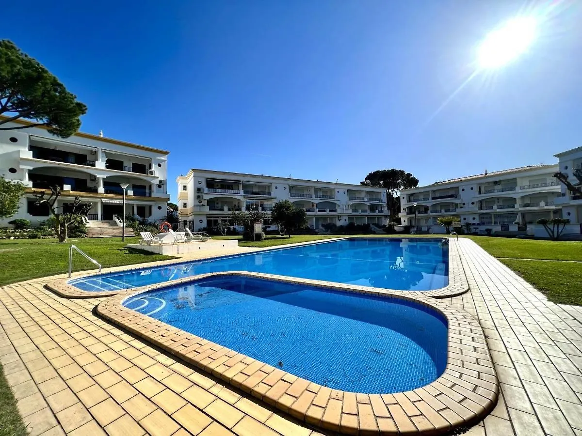 Vilamoura Garden View 1 With Pool By Homing 公寓